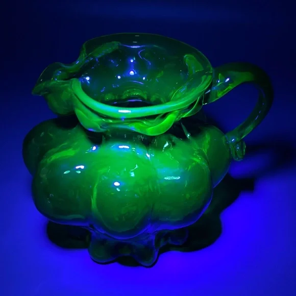 Kanawha Glass Company Hand-Blown Gourd-Shaped Vaseline Uranium Glass Pitcher 4” - Picture 15 of 15